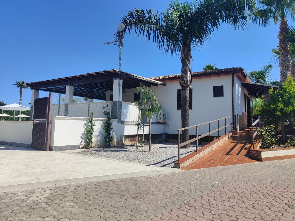 Residence Hydria Кампофеличе-ди-Роччелла Экстерьер фото